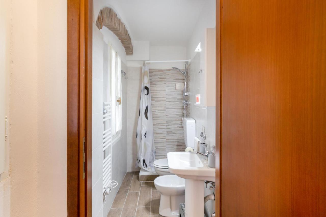 Parma Portici Antichi Monolocale A 5 Min Dal Duomo Apartment Екстериор снимка